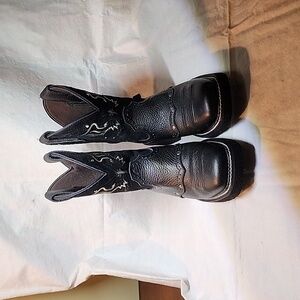 Justin Women's Mandra Western Boots - Square Toe